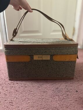 Vintage Hartmann luggage tweed leather vanity